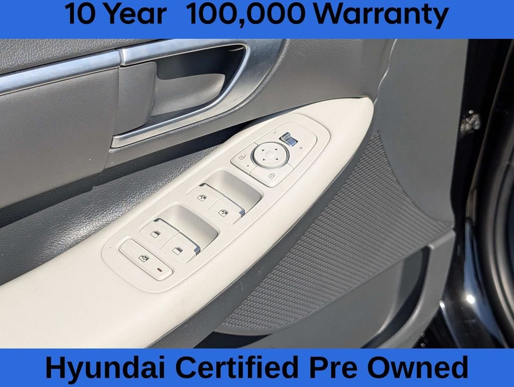 Certified Used 2025 Black Hyundai SEL Convenience image 17