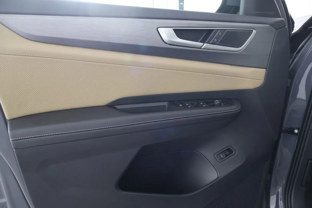 New 2026 Gray Volkswagen 2.0T SE w/Technology image 26