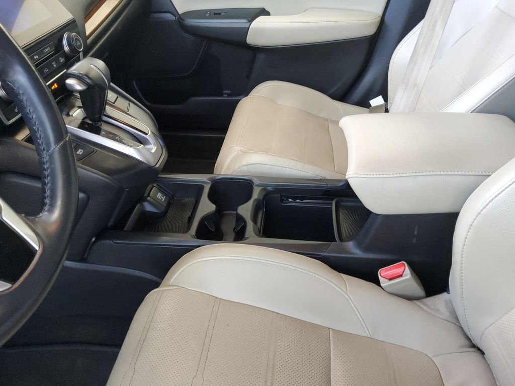 Used 2019 Red Honda Touring image 23