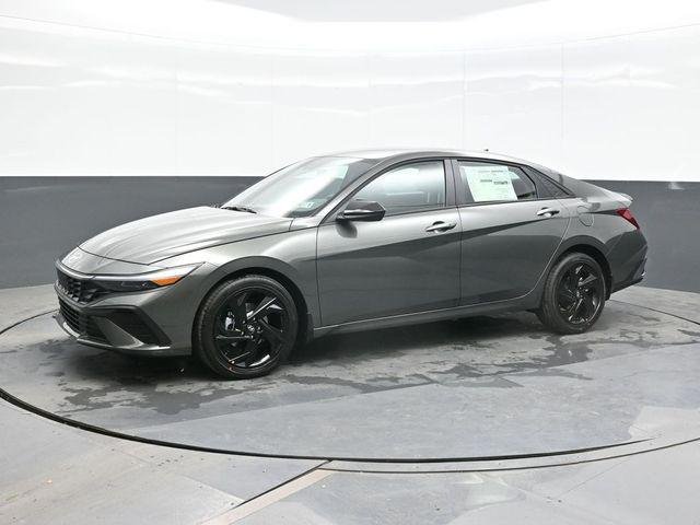 New 2026 Gray Hyundai SEL Sport image 5