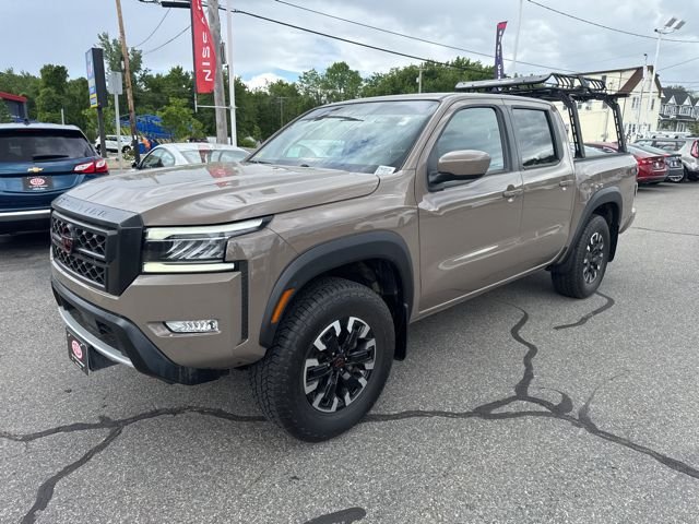 2024 Nissan Frontier PRO-4X Crew Cab 4X4's photo