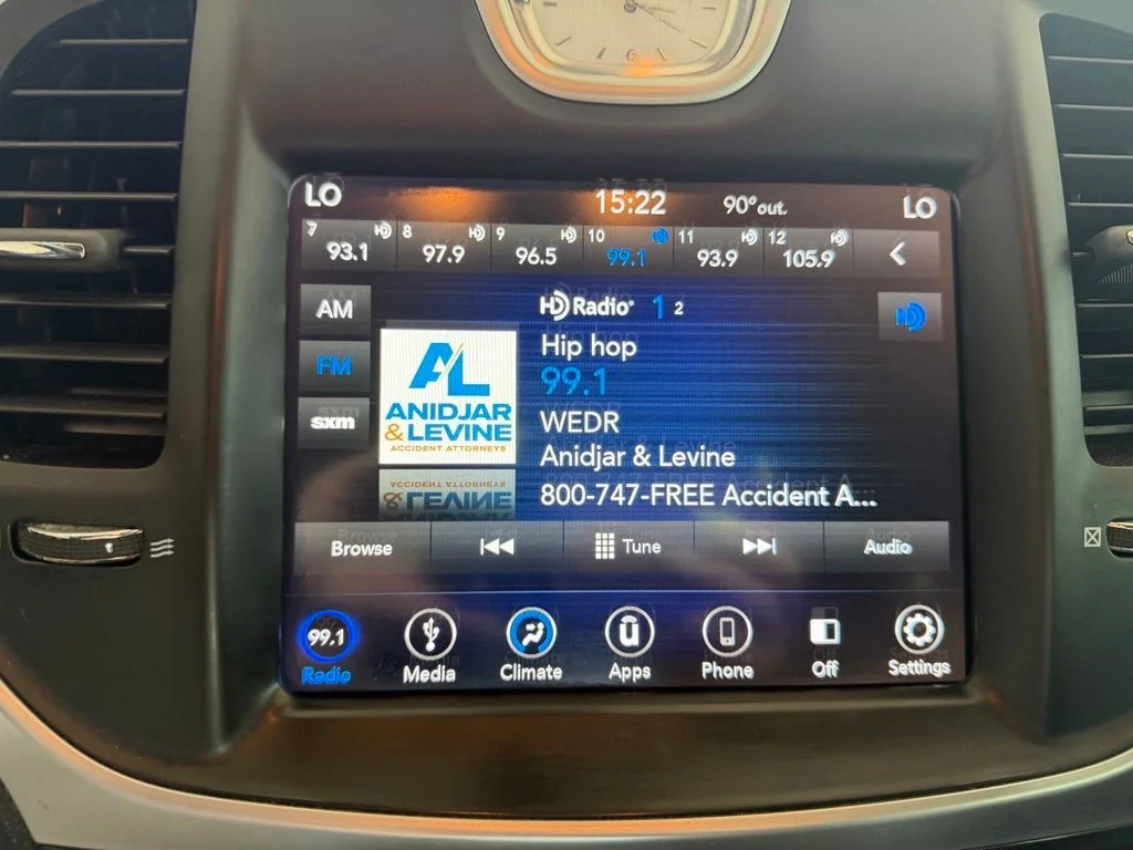 Used 2019 Gray Chrysler Touring image 8