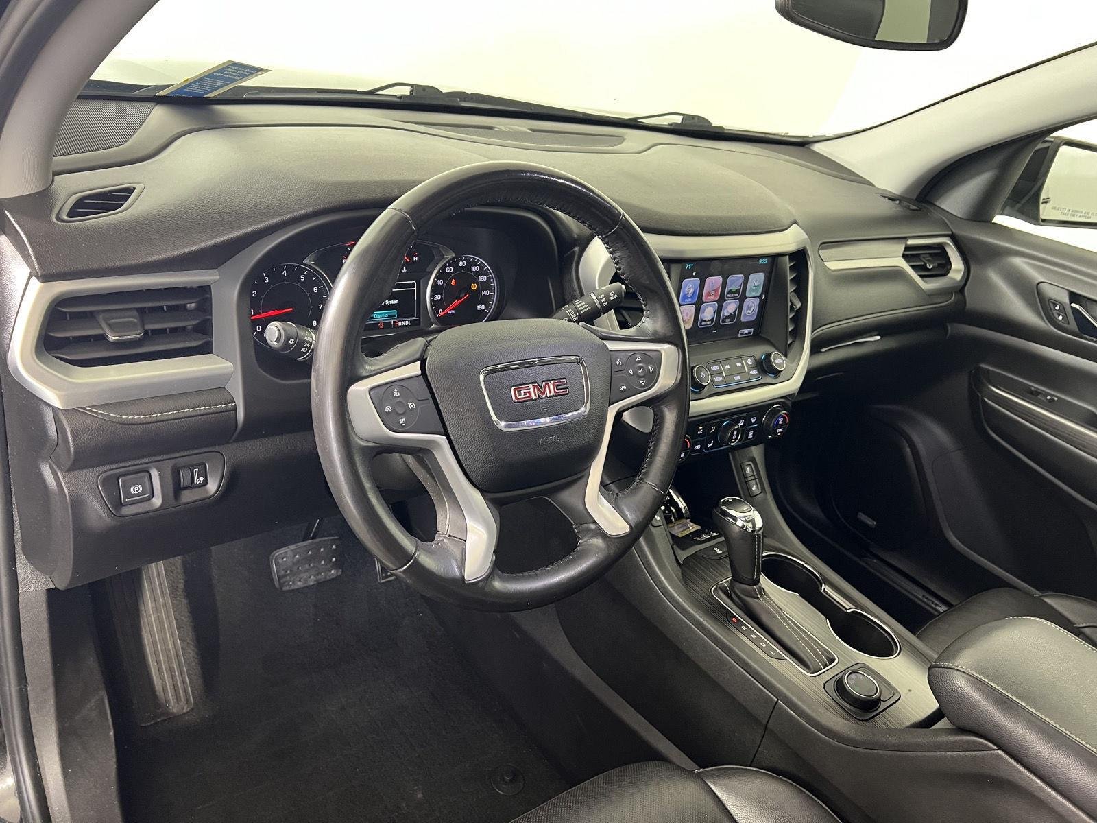 Used 2019 Ebony Twilight Metallic GMC SLT image 10