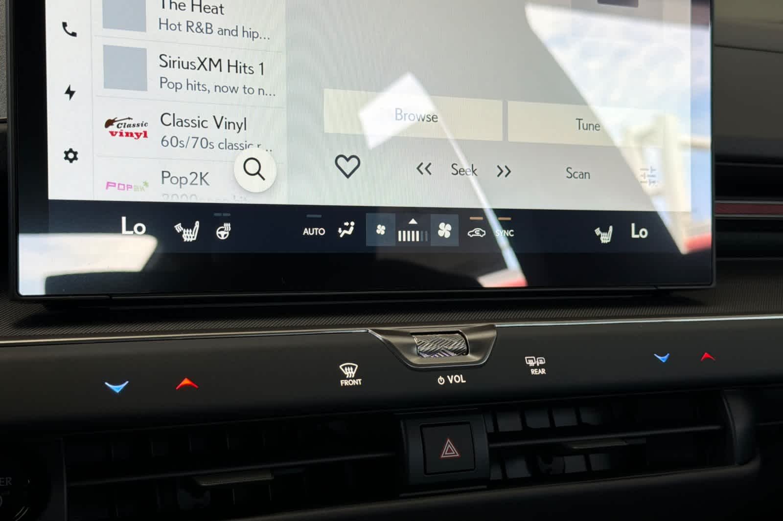 New 2026 Ultra White Lexus ES 350e PREMIUM image 21