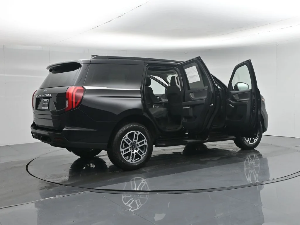 New 2026 Agate Black Metallic Ford Active image 5