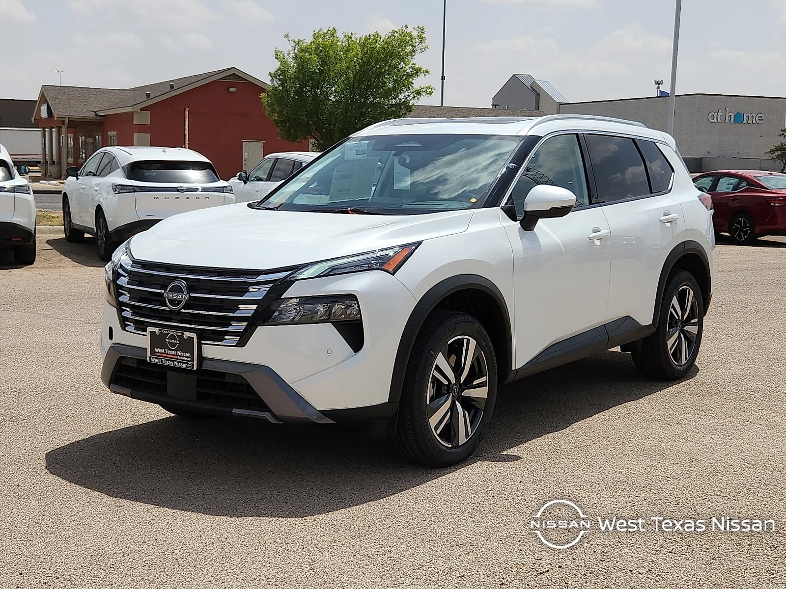 New 2025 QBE Everest WH Nissan SL Front-Wheel Drive image 1