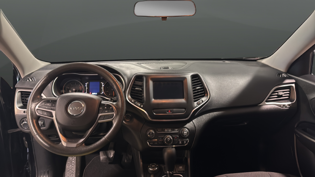 Used 2020 Diamond Black Crystal Pearlcoat Jeep Latitude image 11