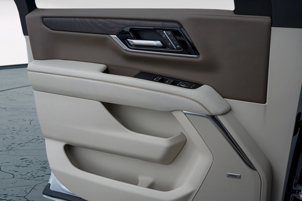 2026 GMC Yukon XL Denali - Photo 15
