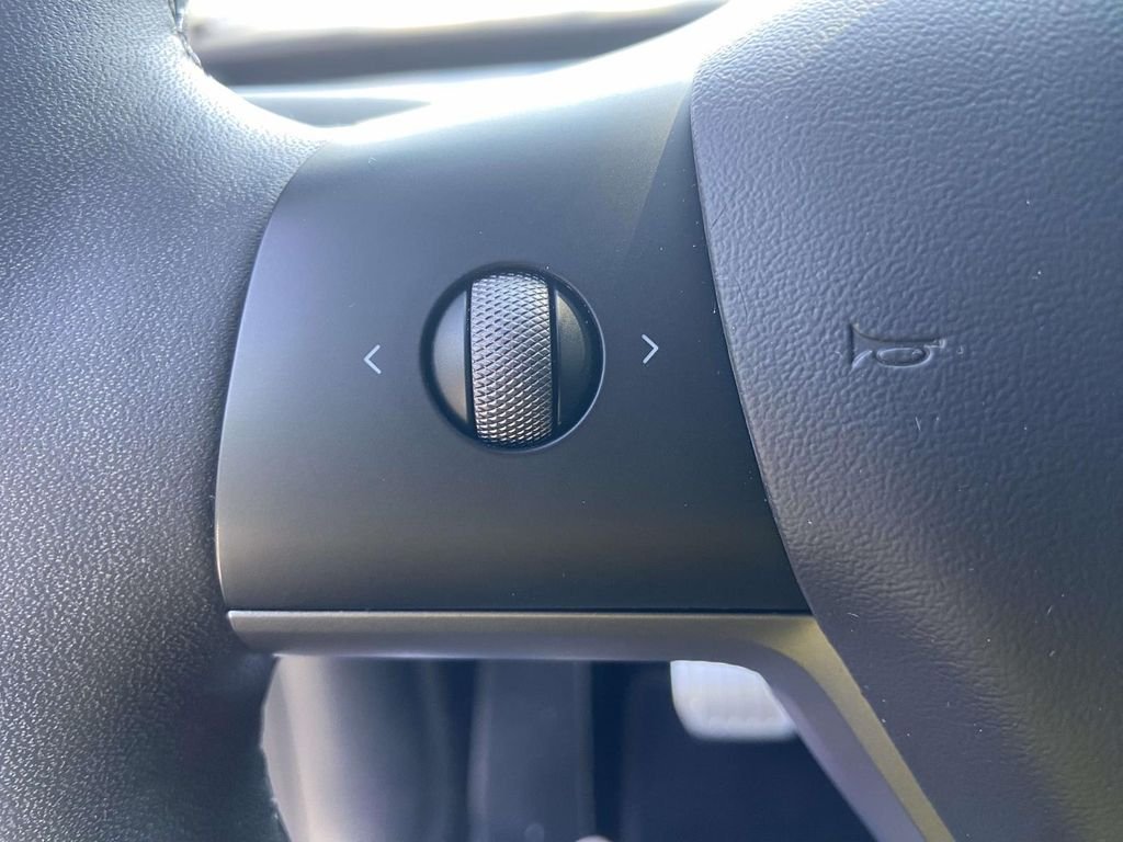 Used 2022 White Tesla Performance image 33