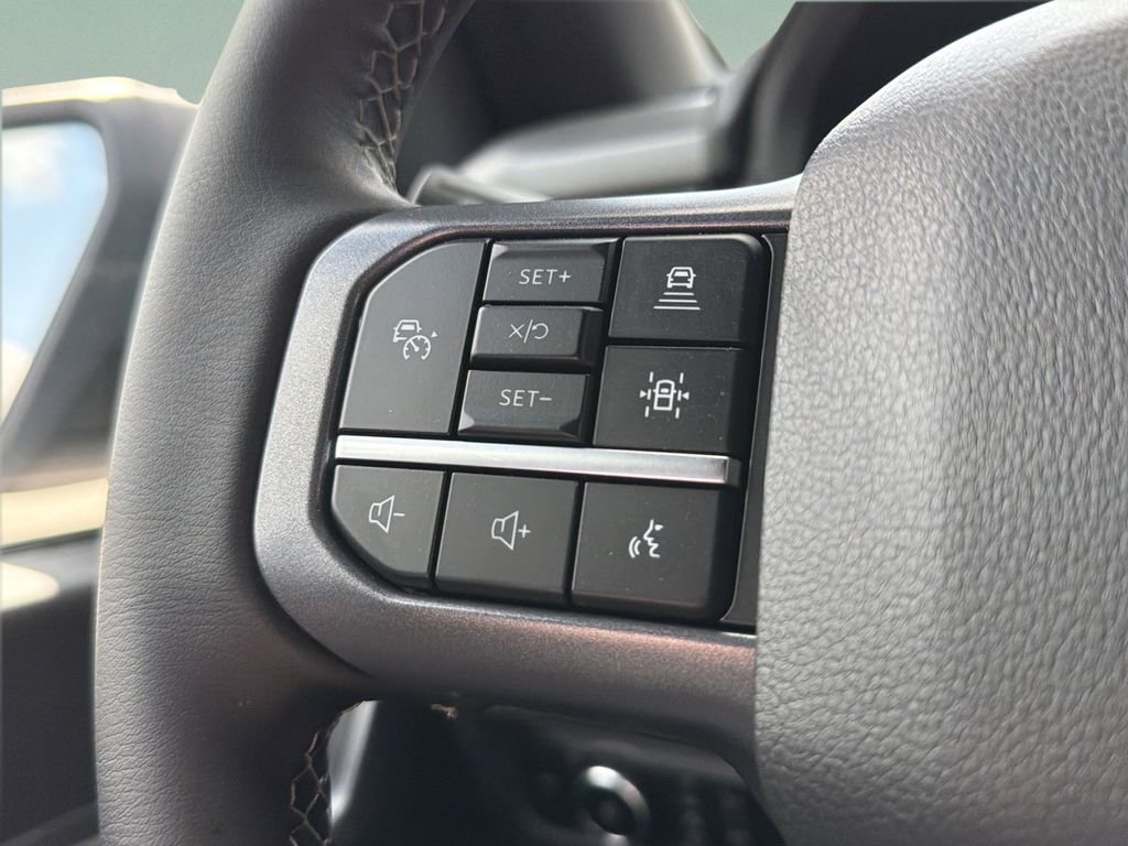 New 2025 White Ford XLT image 13