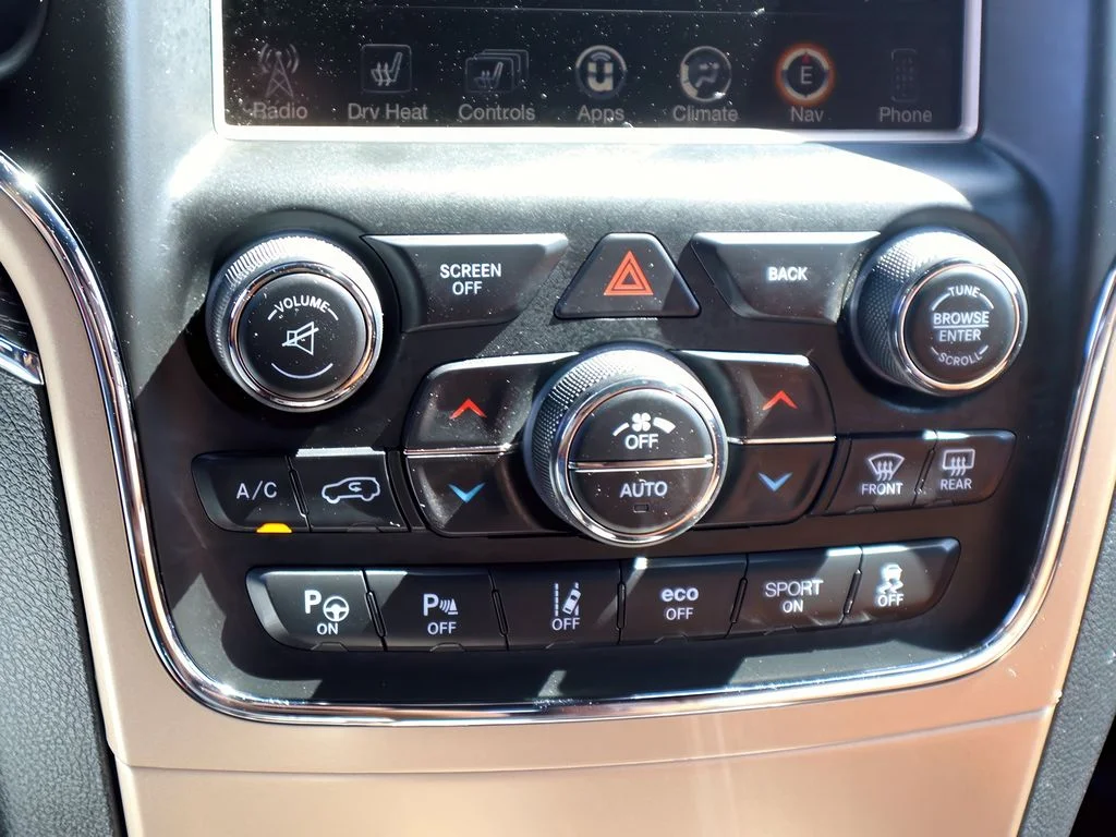 Used 2017 Luxury Brown Pearl Jeep Summit image 21