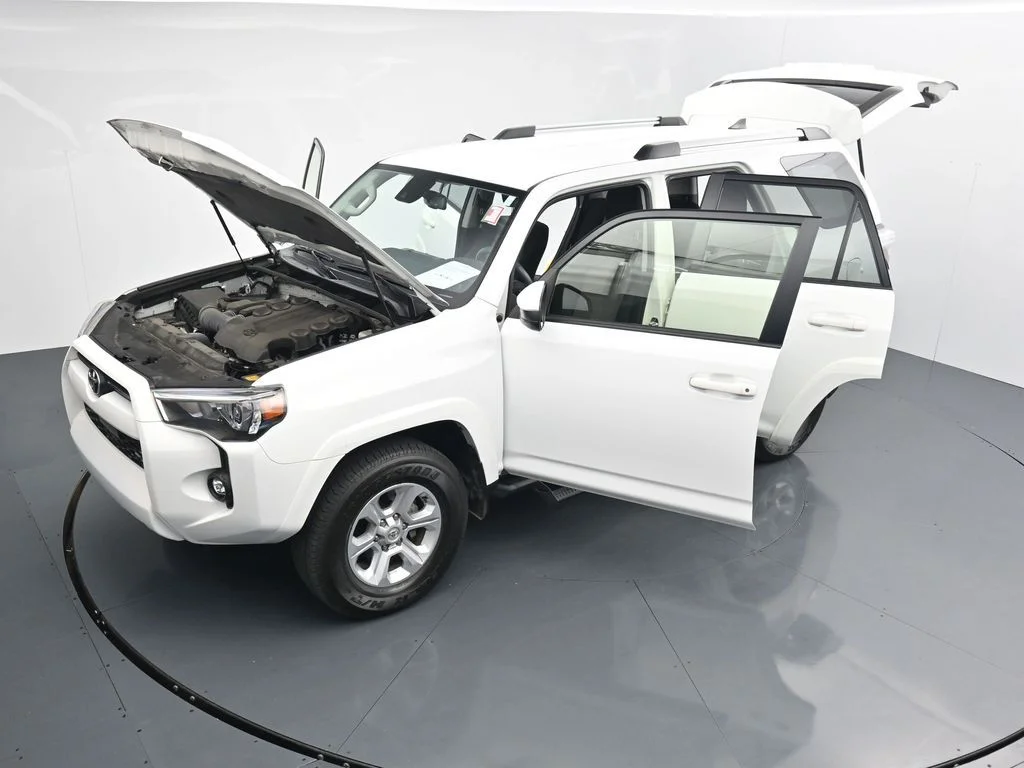 Used 2023 White Toyota SR5 image 26