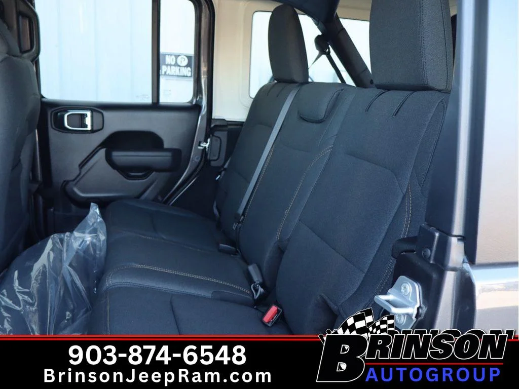 Used 2026 Granite Crystal Metallic Clearcoat Jeep Willys image 7