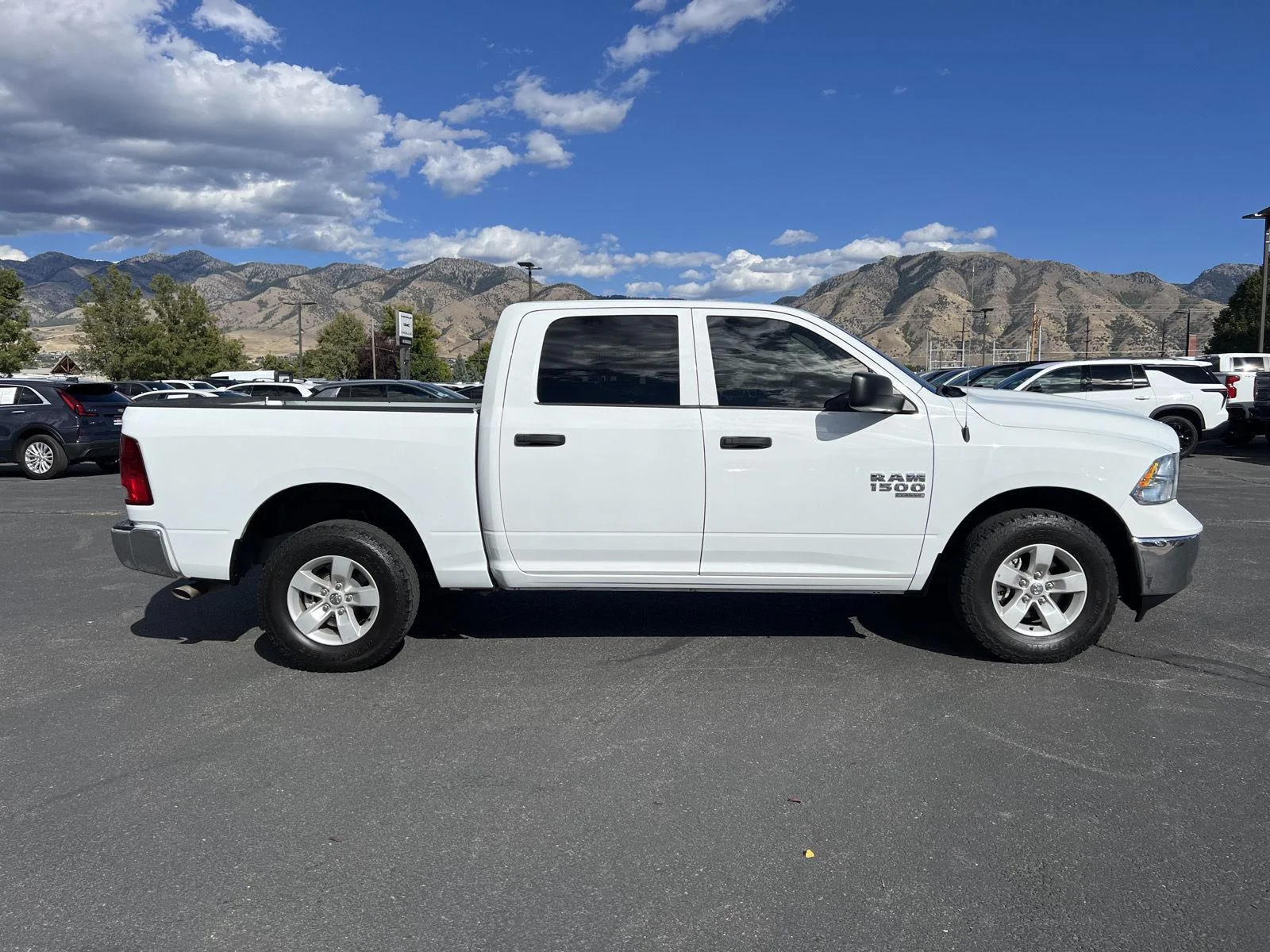 2023 RAM Ram 1500 Classic SLT - Photo 6
