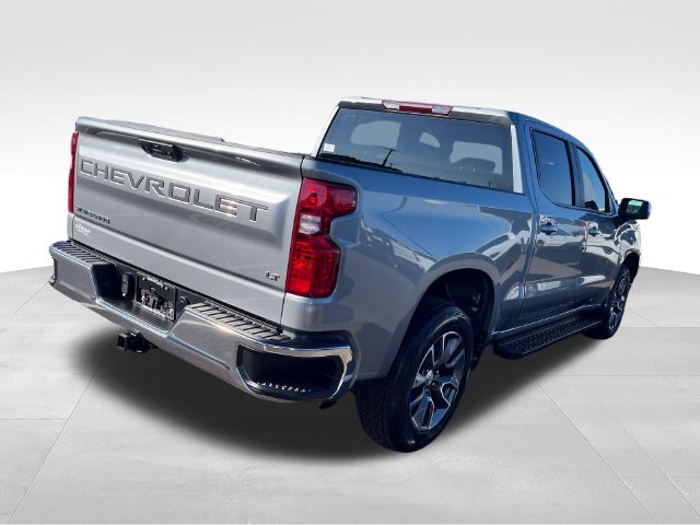 Used 2023 Gray Chevrolet LT image 5