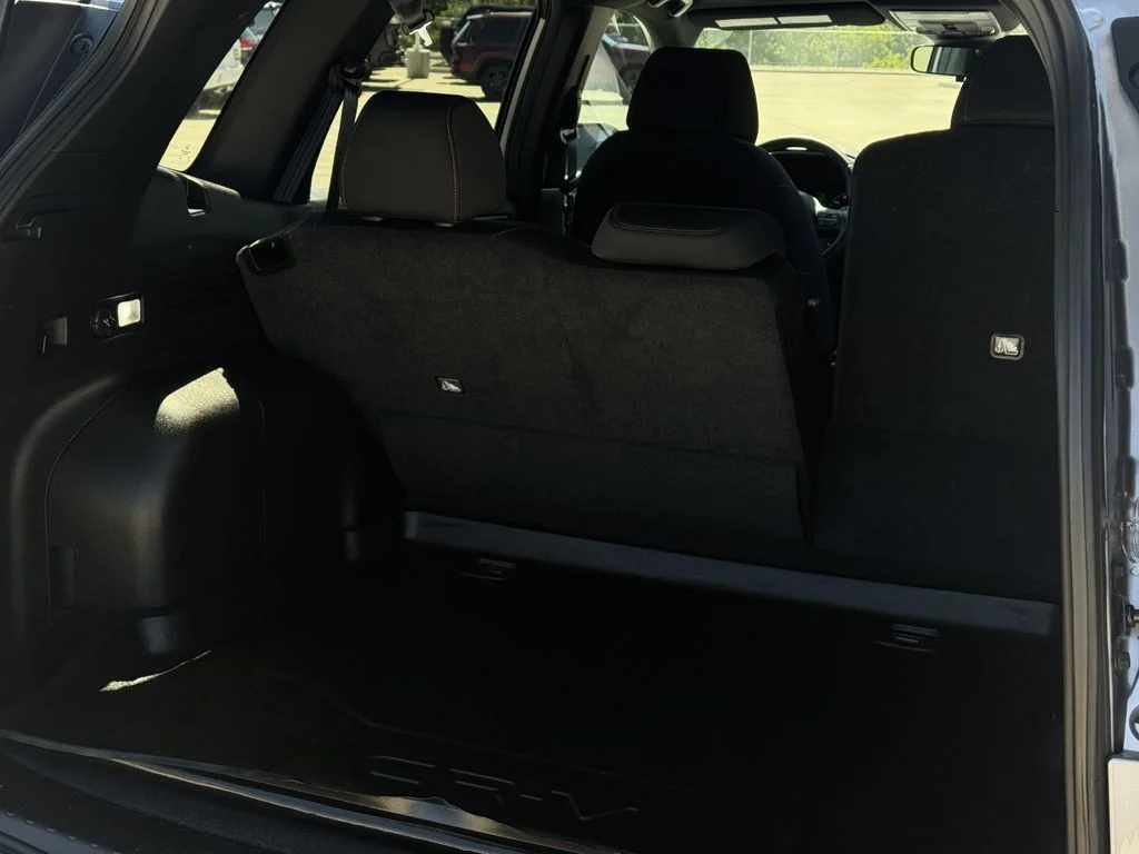 Used 2025  Honda Sport image 29