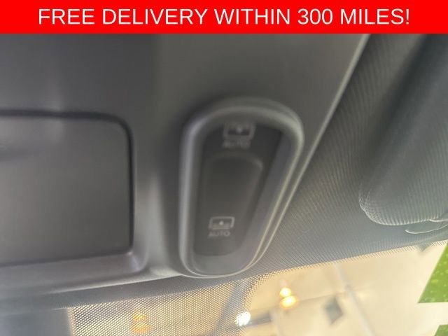 2025 Chrysler Pacifica Limited - Photo 16