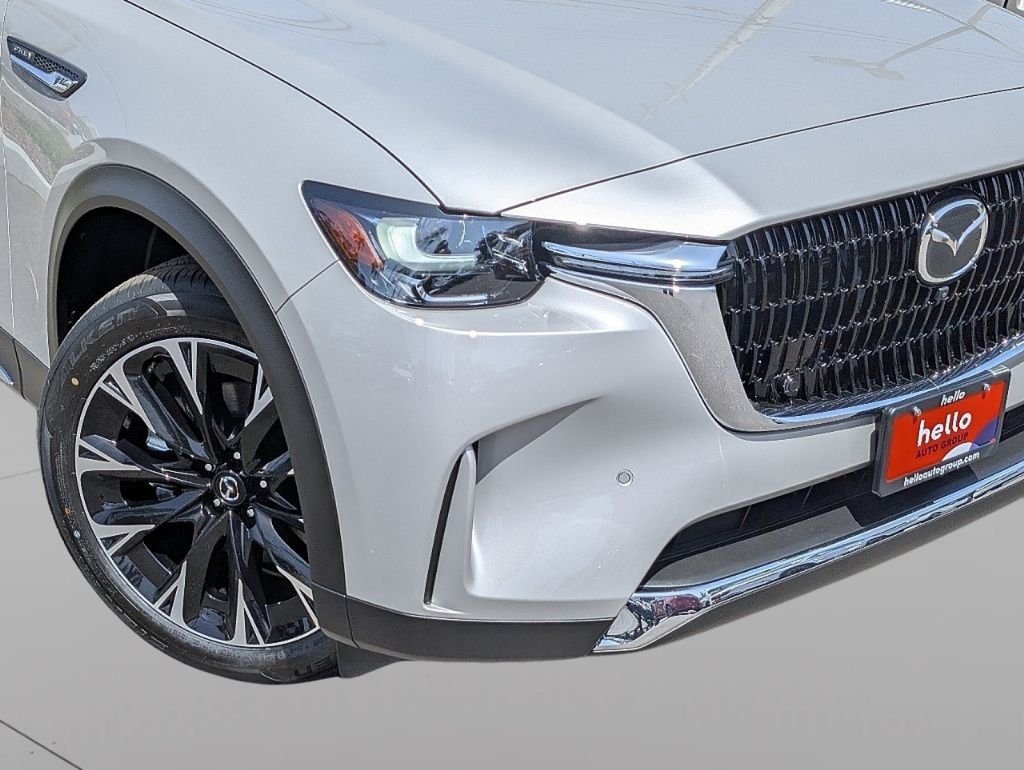 New 2026 Platinum Quartz Metallic Mazda Premium Plus AWD image 5
