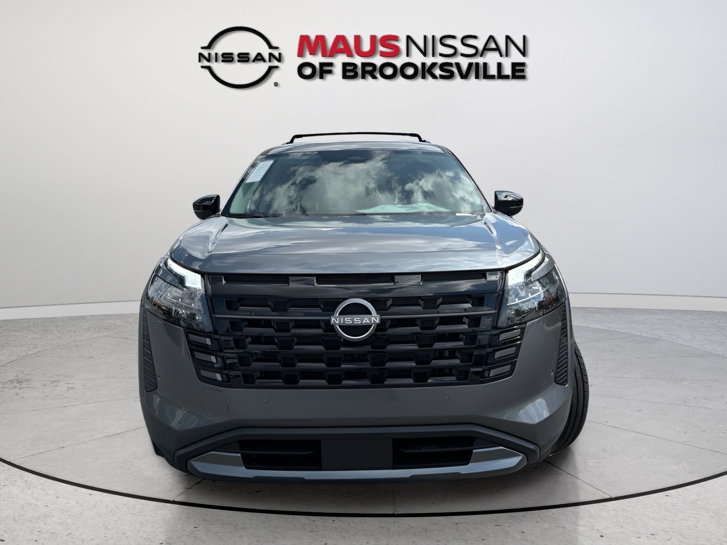 New 2026 Gray Nissan SL image 4
