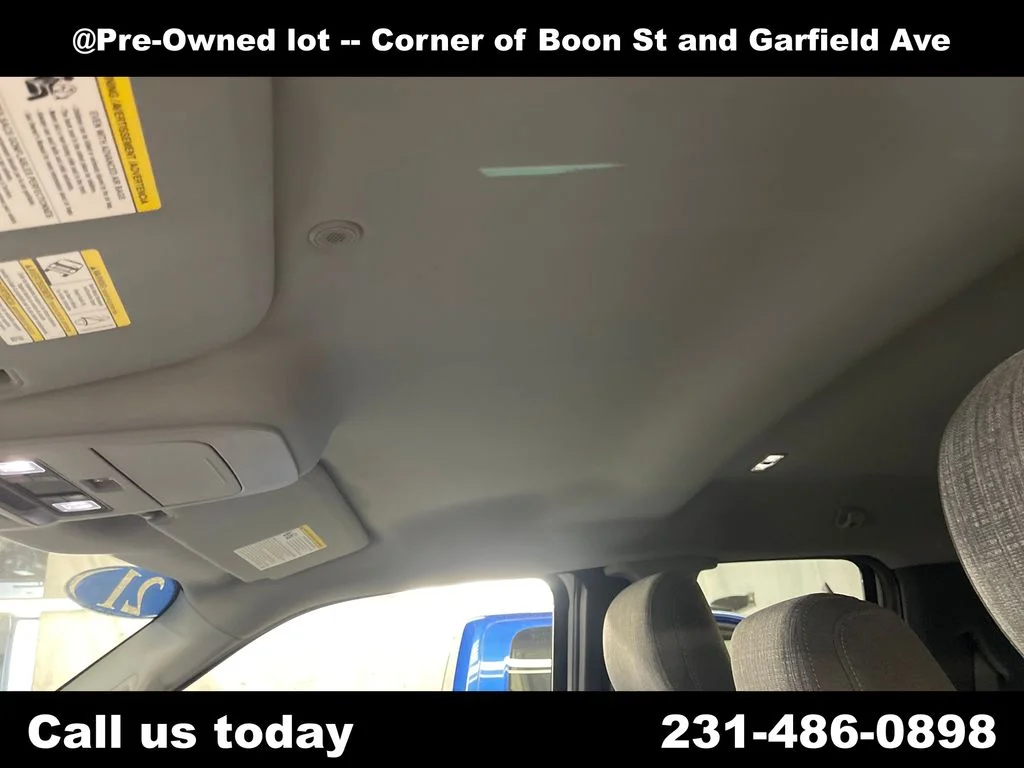 Used 2021 White Ford XLT image 8