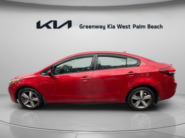 Used 2018 Red Kia S image 4