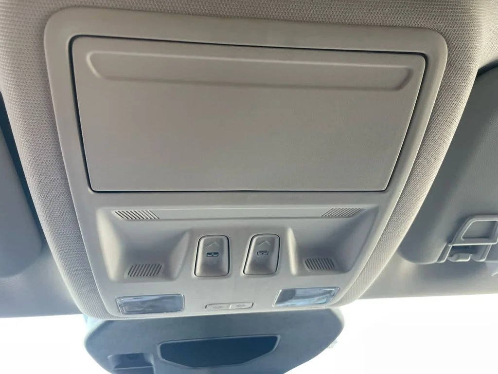 Used 2025 Black Ford Active image 27