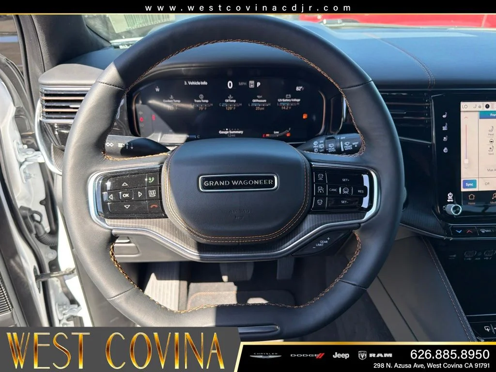 New 2026 Bright White Clearcoat Jeep Summit Reserve image 21