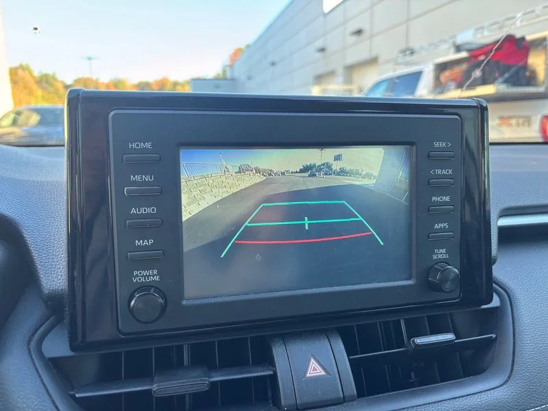 Used 2019 Gray Toyota XLE image 13