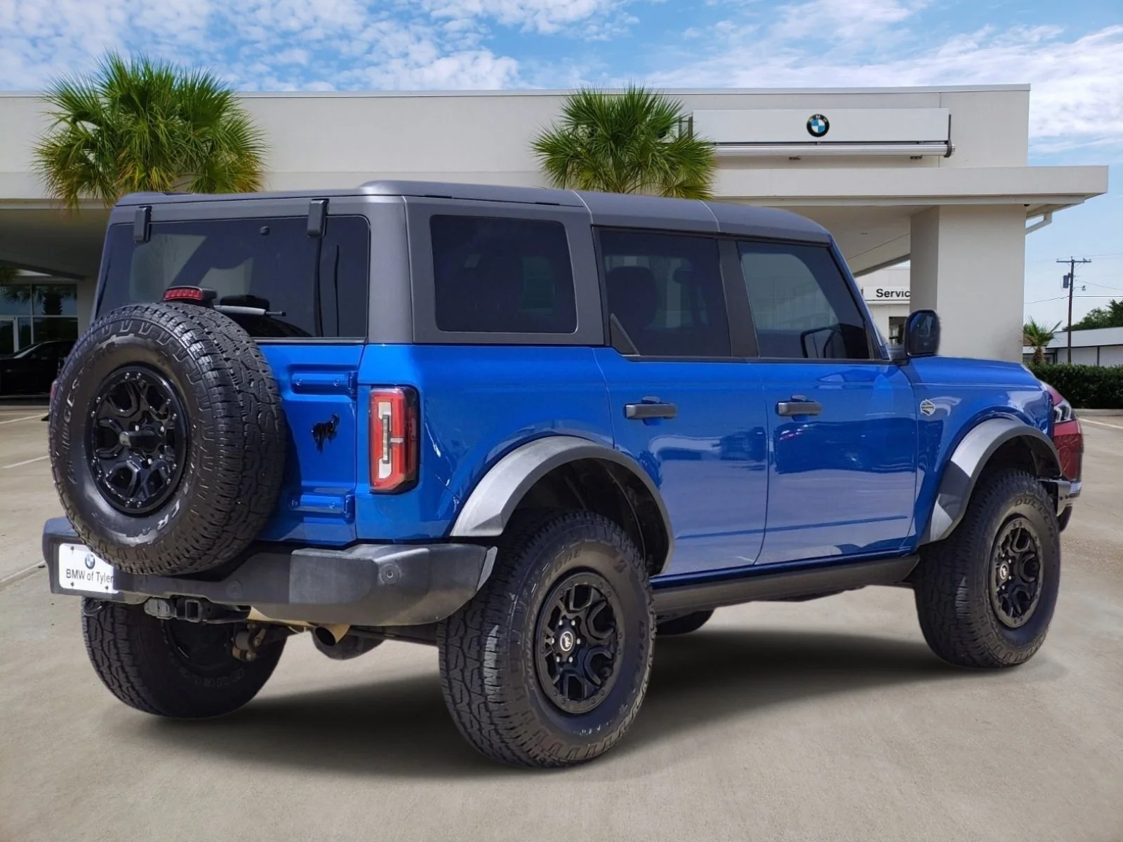 Used 2022 Velocity Blue Metallic Ford Wildtrak image 6