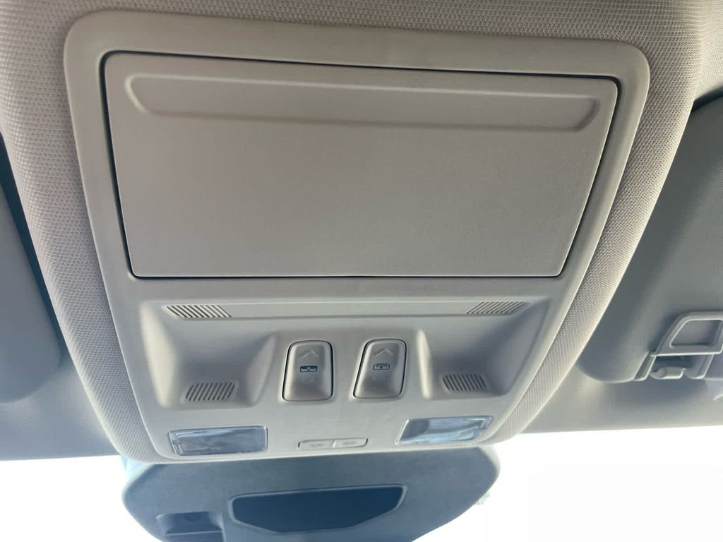 Used 2025 Black Ford Active image 27