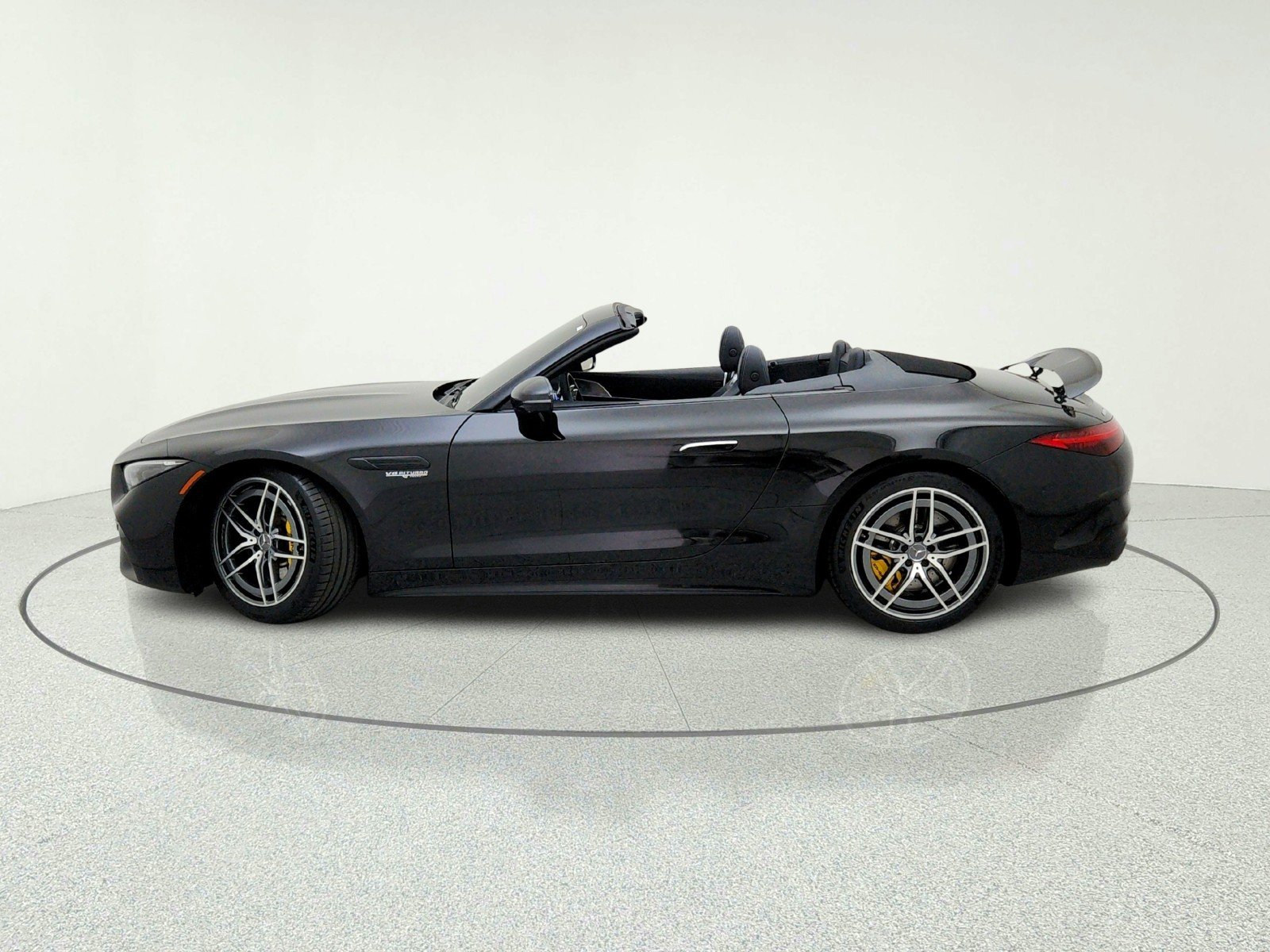 Certified Used 2022 Obsidian Black Metallic Mercedes-Benz AMG® SL 55 image 14