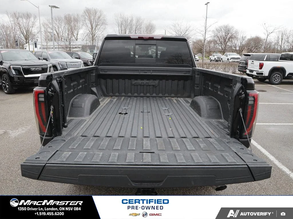 Certified Used 2024  GMC AT4 image 14