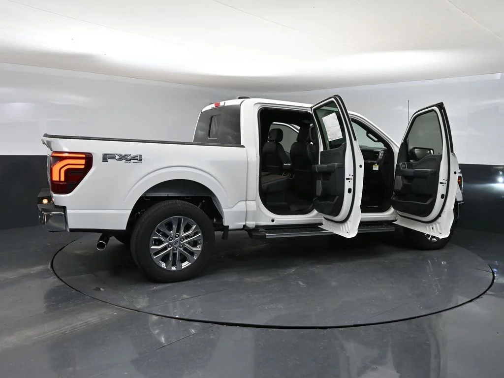 2025 Ford F-150 Lariat - Photo 35