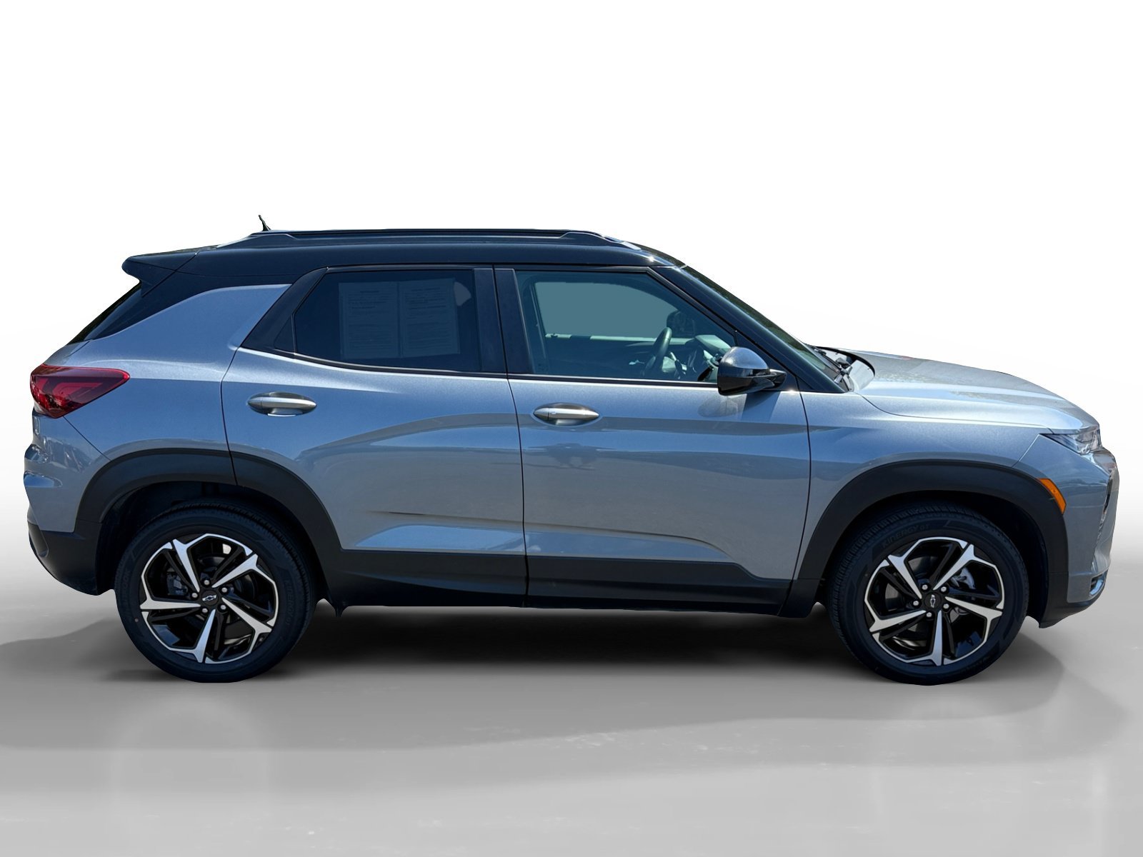 Used 2021 Steel Metallic Chevrolet RS image 6