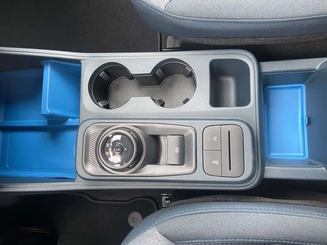 New 2026 Space White Metallic Ford XLT image 20
