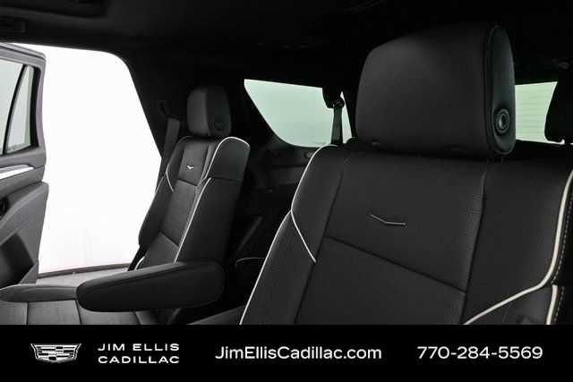 2025 Cadillac Escalade Premium Luxury - Photo 22