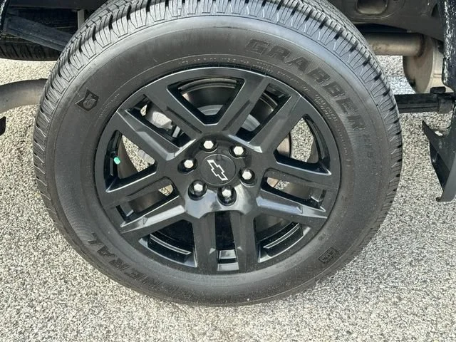 Used 2024 Dark Ash Metallic Chevrolet RST image 7
