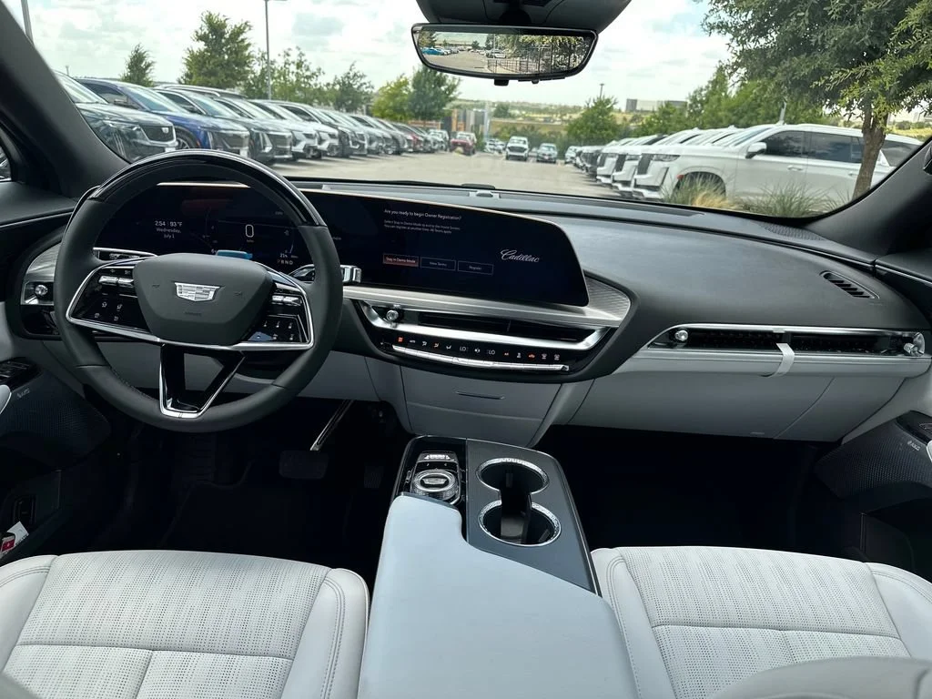 New 2026 Argent Silver Metallic Cadillac Premium Luxury image 30