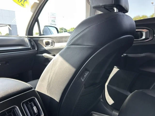 Used 2025 Steel Gray Kia EX image 30