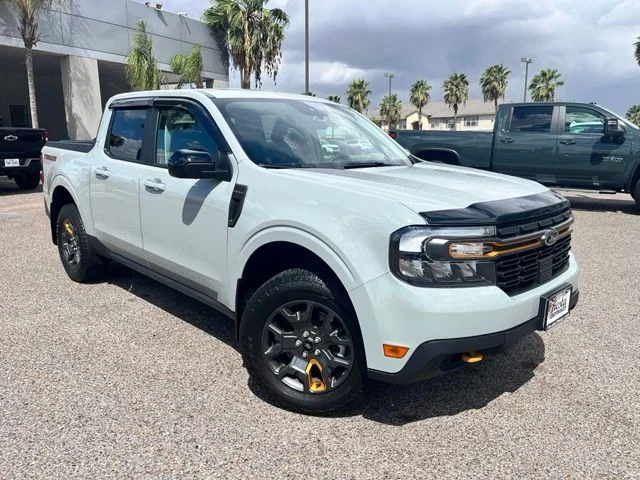 Used 2024 Green Ford Lariat image 1