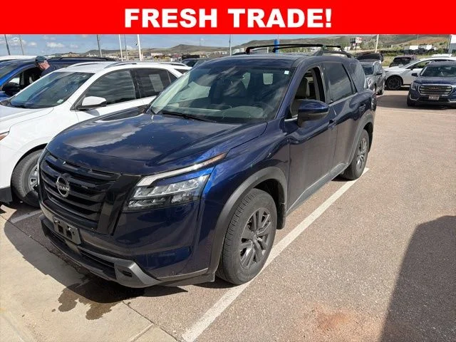 2023 Nissan Pathfinder SV 4WD's photo