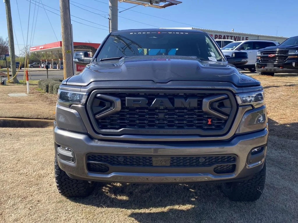 New 2026 Granite Crystal Metallic Clearcoat RAM Big Horn/Lone Star image 32