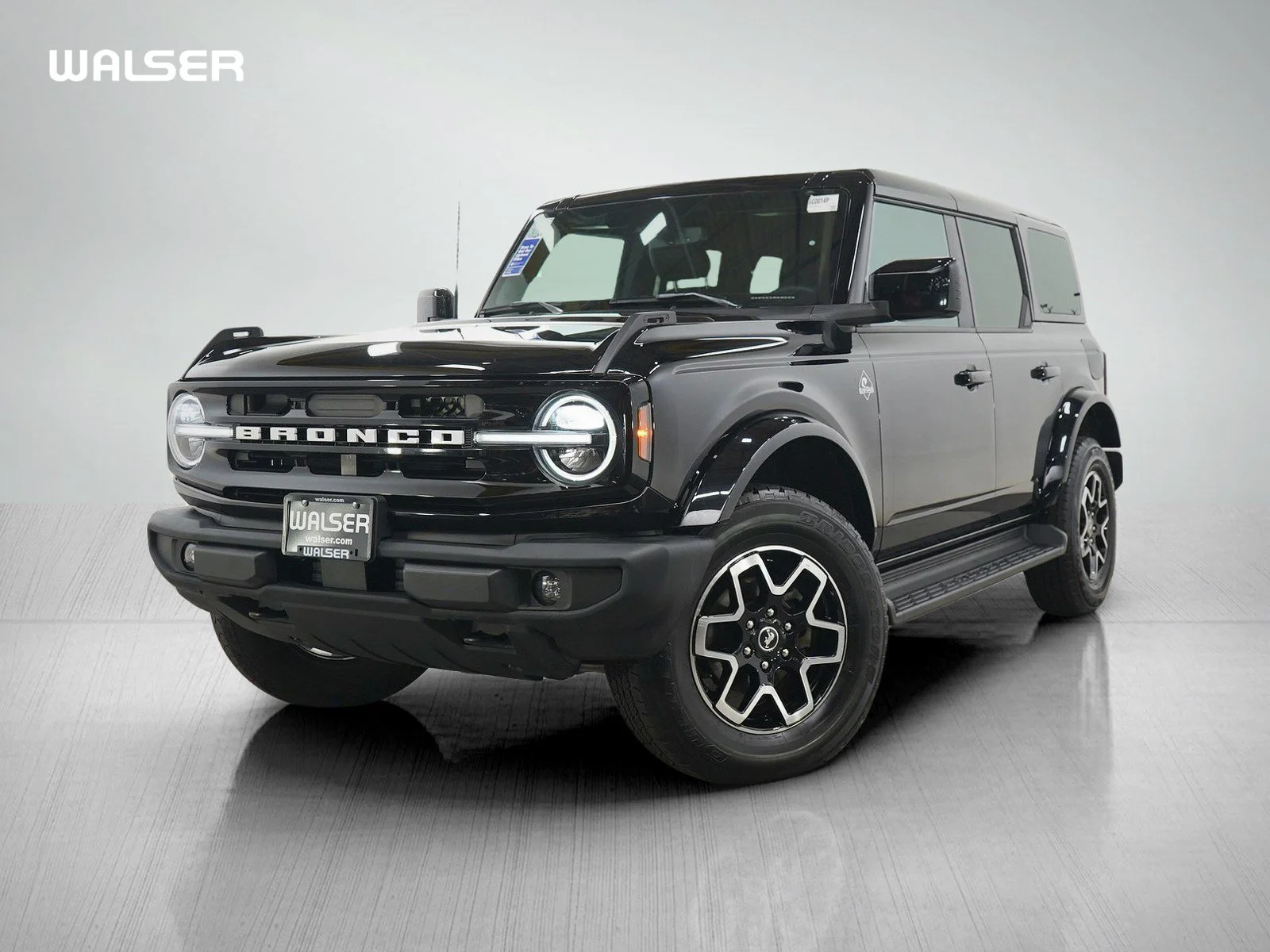 2025 Ford Bronco Outer Banks 4WD 4-door's photo