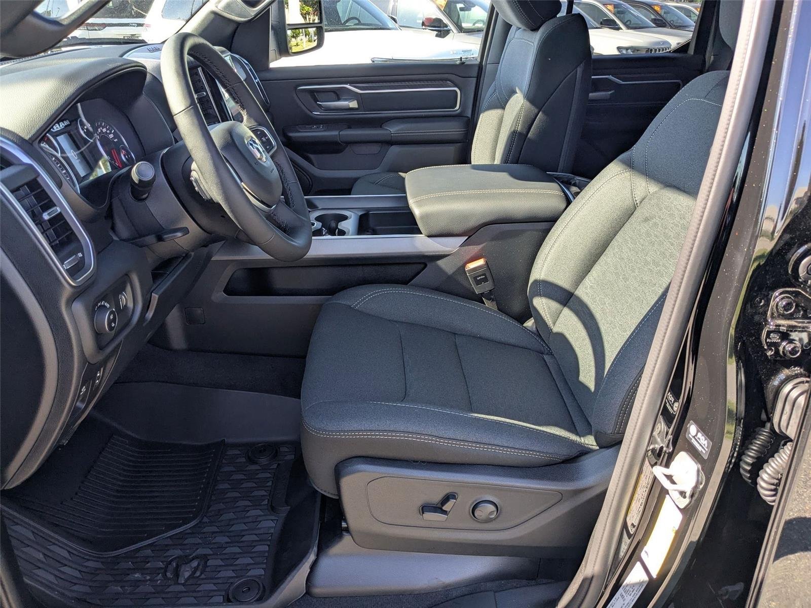 2025 RAM 1500 Big Horn/Lone Star - Photo 12