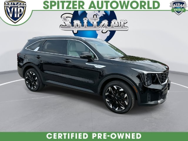 Used 2025 Black Kia EX image 1