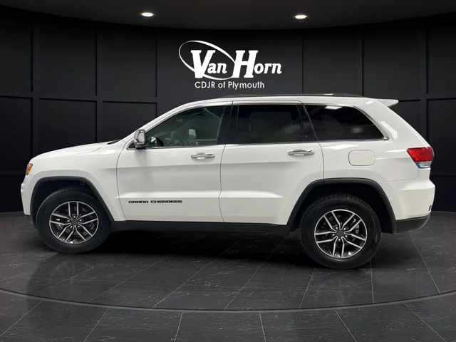 Used 2019 Bright White Clearcoat Jeep Limited image 4