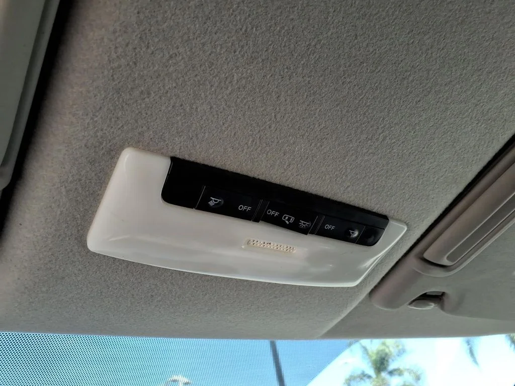 Used 2018 Black Nissan SV image 23