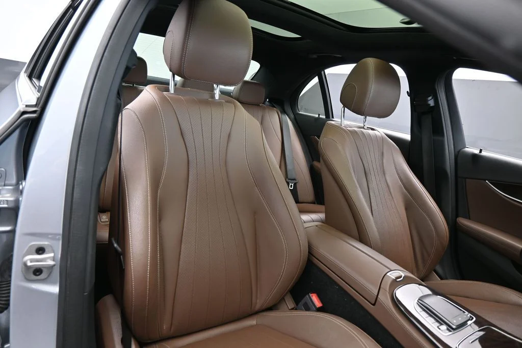 Used 2021 Gray Metallic Mercedes-Benz E 450 image 44