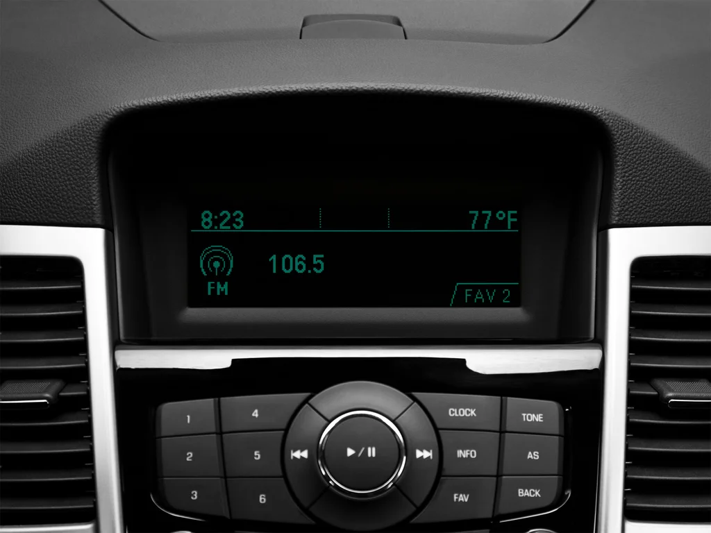 Used 2014 Gray Chevrolet 1LT image 16