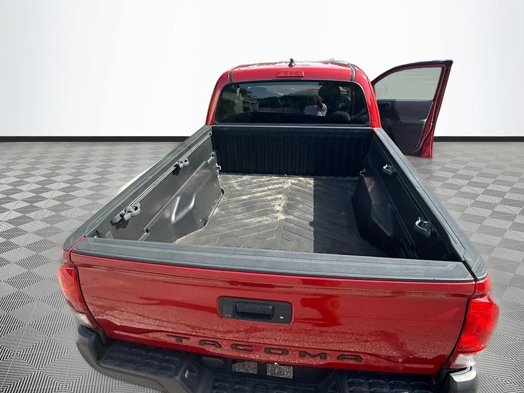 Used 2022 Red Toyota SR image 24